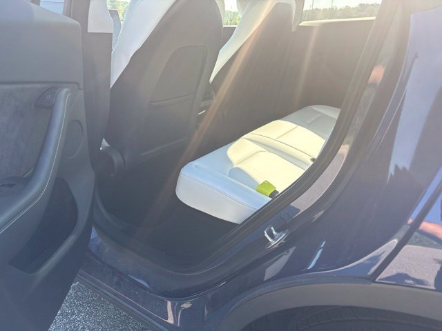 Used 2023 Tesla Model Y Long Range AWD/4WD image 12