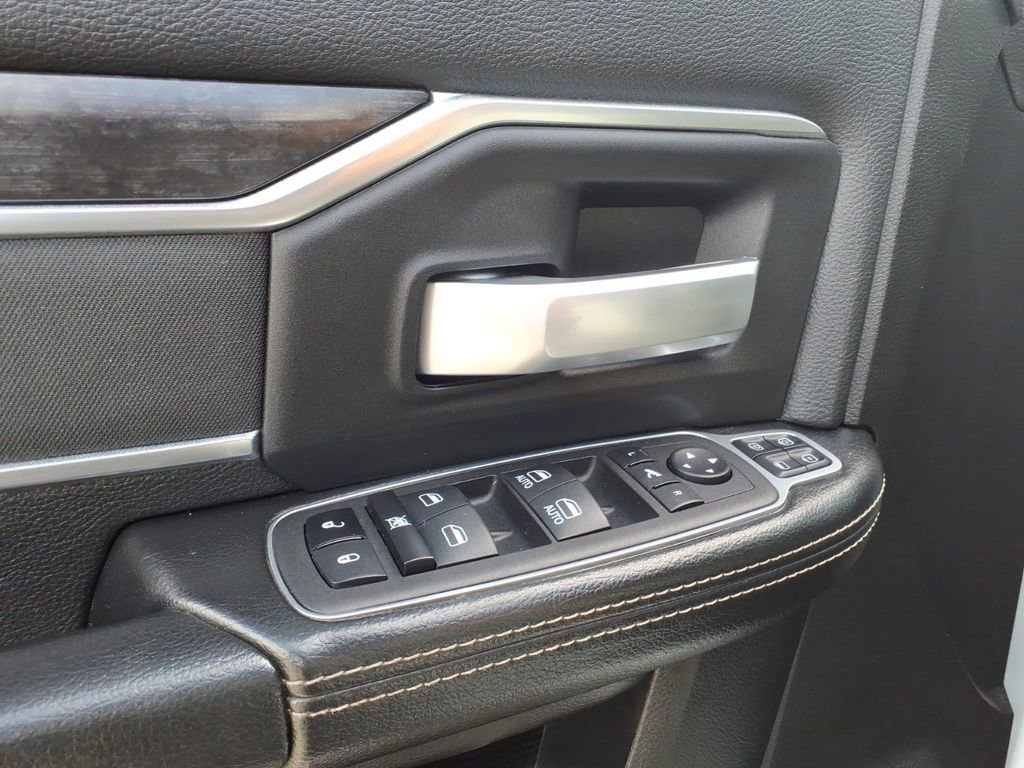 Certified 2024 RAM 2500 Big Horn w/ Off Road Package image 4