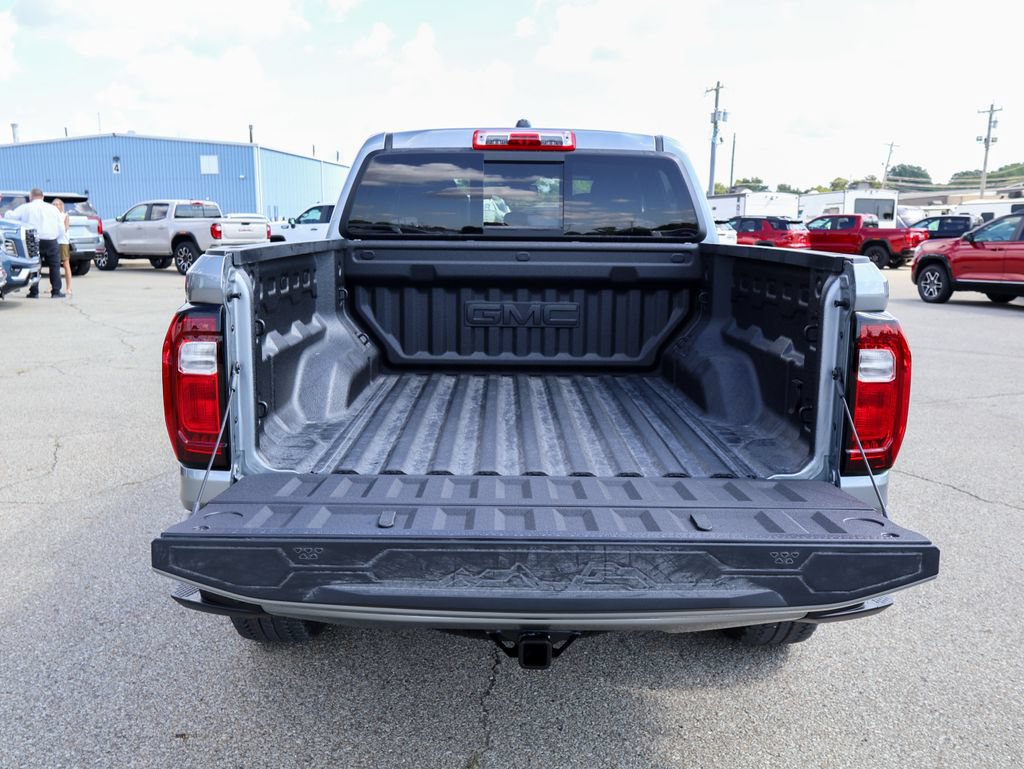 New 2026 GMC Canyon AT4 w/ Technology Plus Package AWD/4WD image 5