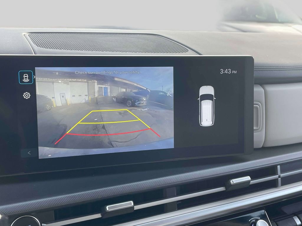 Used 2025 Hyundai Santa Fe SE image 28