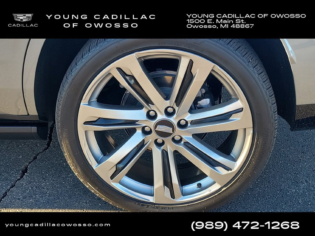 Used 2025 Cadillac Escalade Sport w/ Touring Package AWD/4WD image 8
