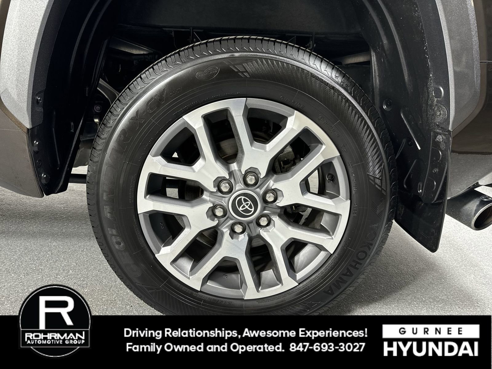 Used 2023 Toyota Tundra 1794 Edition image 5