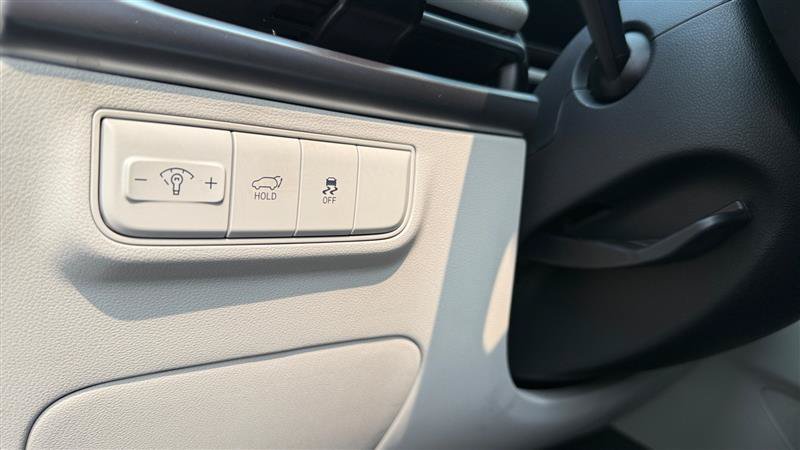 Used 2025 Hyundai Tucson SEL FWD image 37