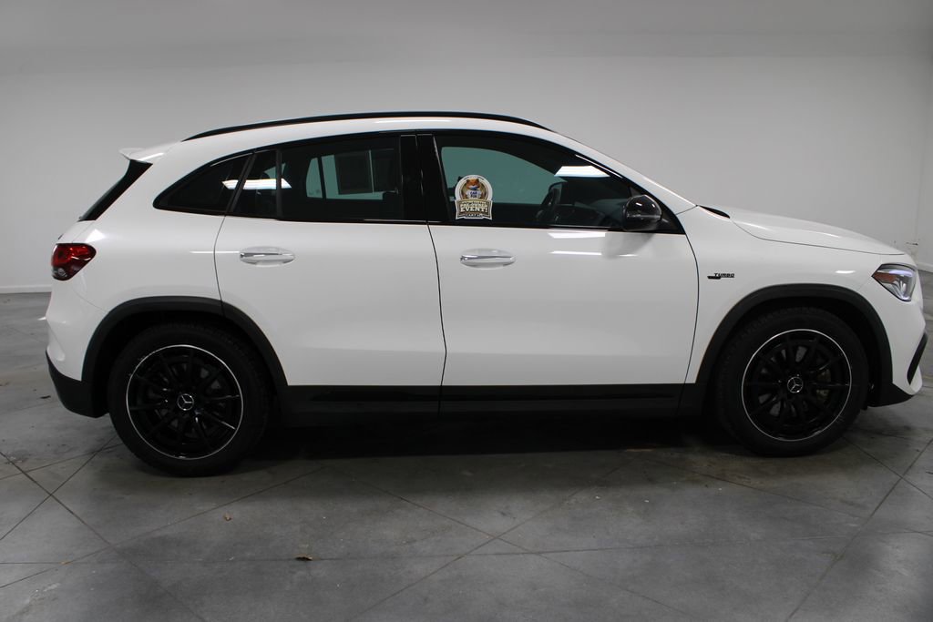 Used 2022 Mercedes-Benz GLA 35 AMG 4MATIC image 11