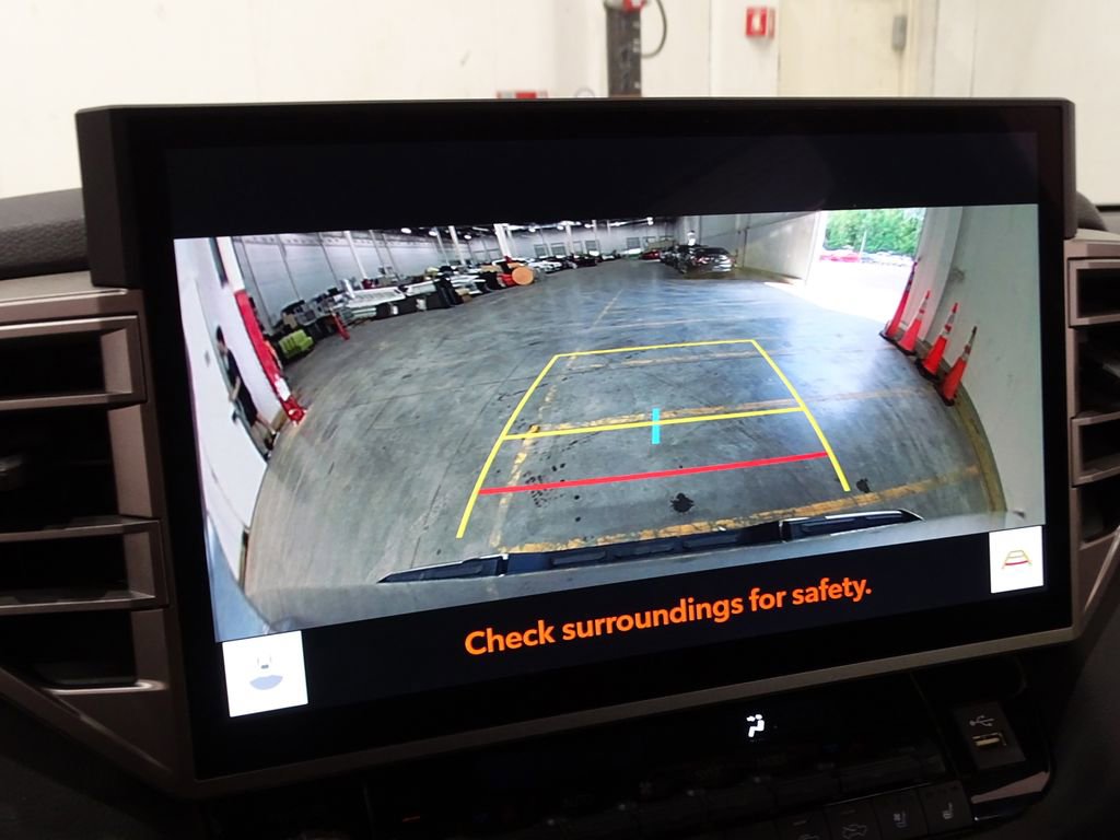 Used 2025 Toyota Tundra Limited image 8