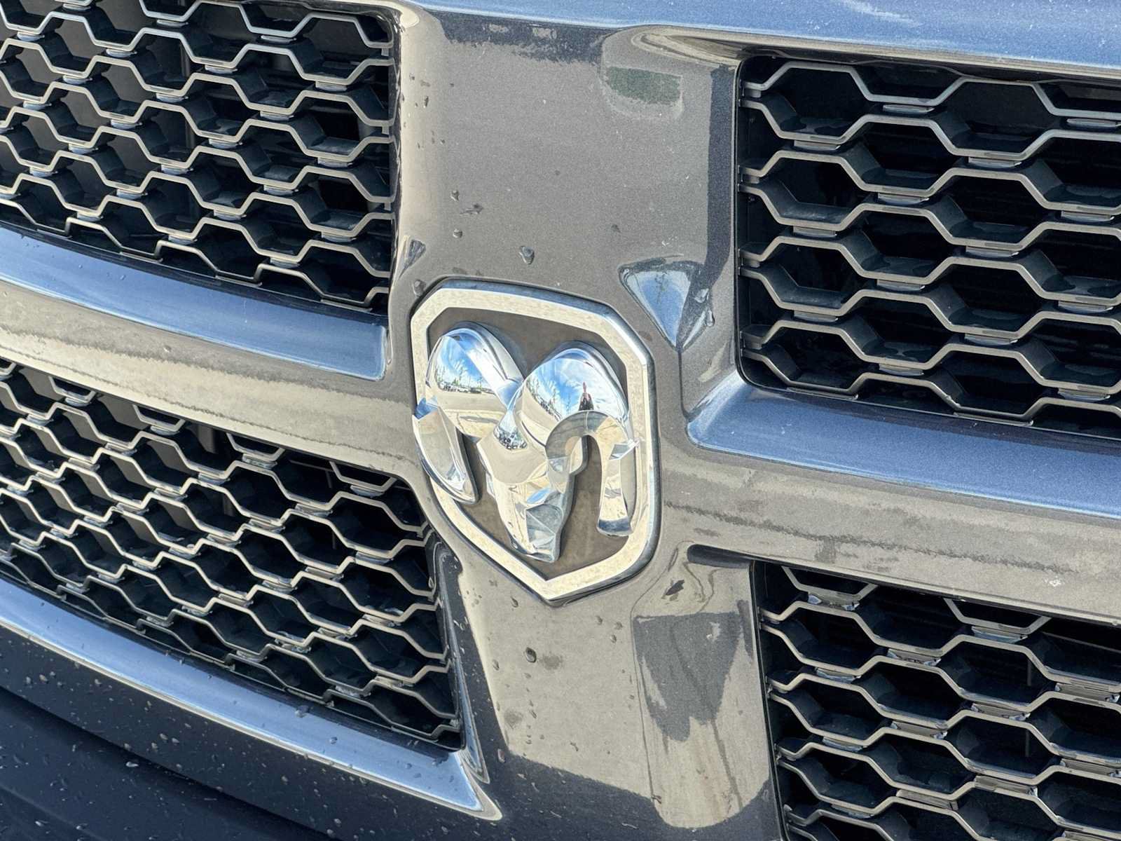 Used 2014 RAM 1500 Express AWD/4WD image 10