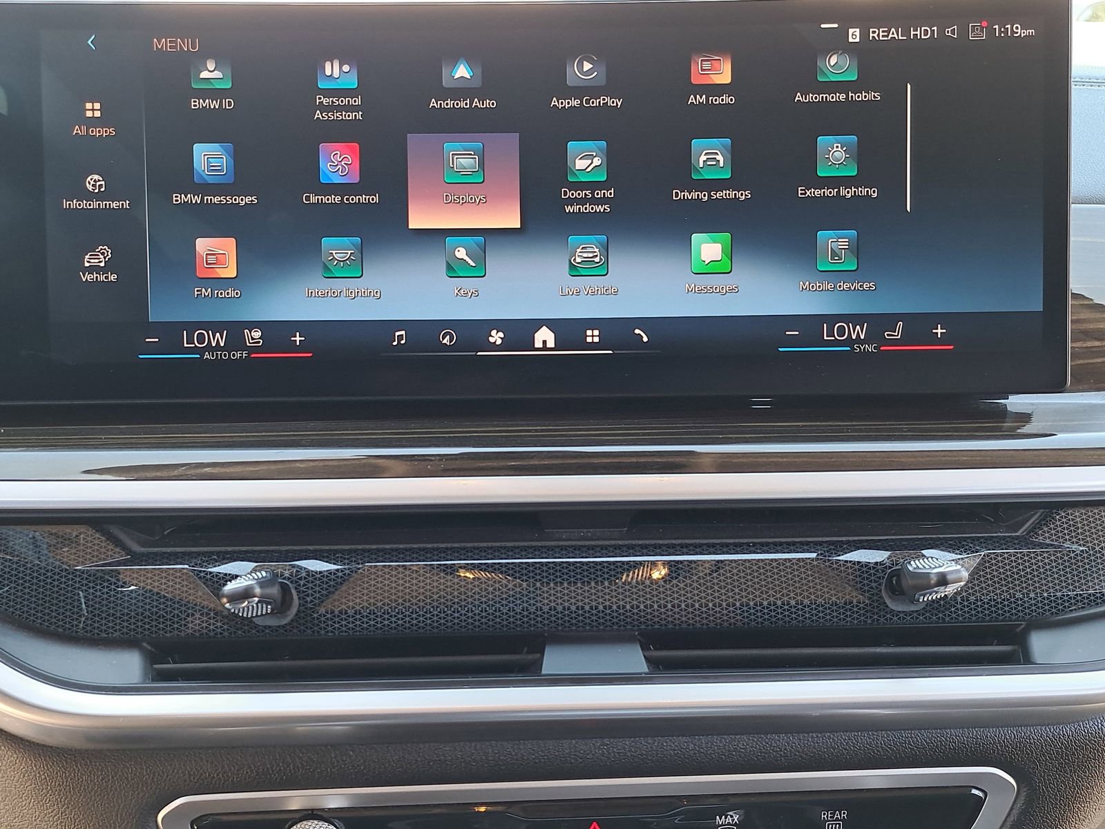 Used 2024 BMW X7 xDrive40i image 25