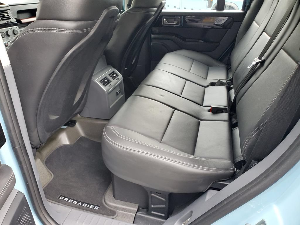 Used 2024 INEOS Grenadier Station Wagon AWD/4WD image 10