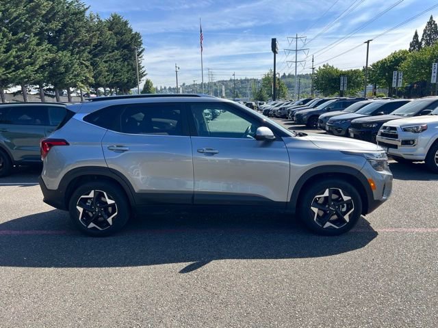 Certified 2024 Kia Seltos EX AWD/4WD image 8