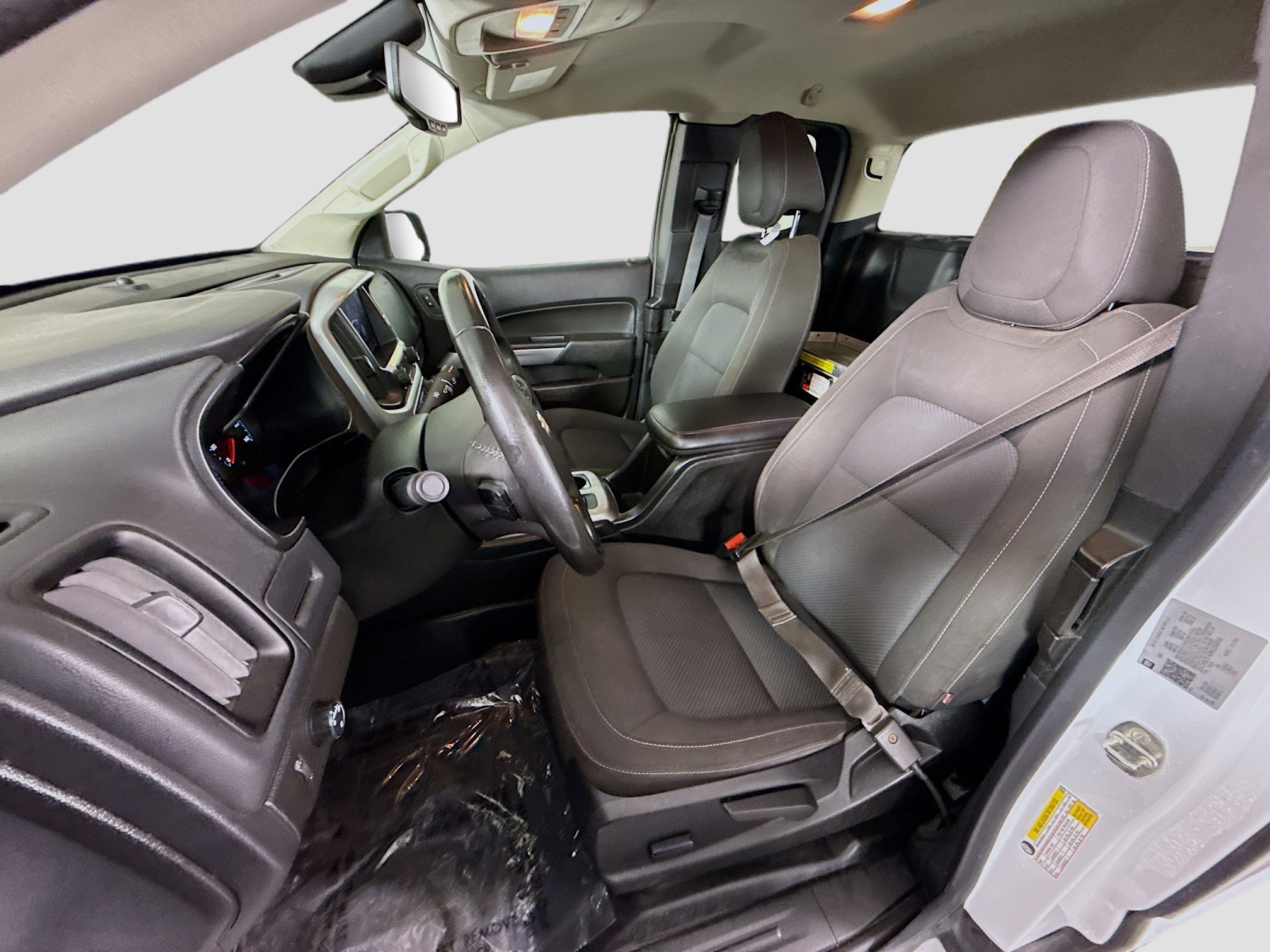 Used 2022 Chevrolet Colorado LT w/ Fleet Safety Package image 21