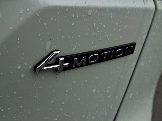 Used 2025 Volkswagen Atlas SEL image 31