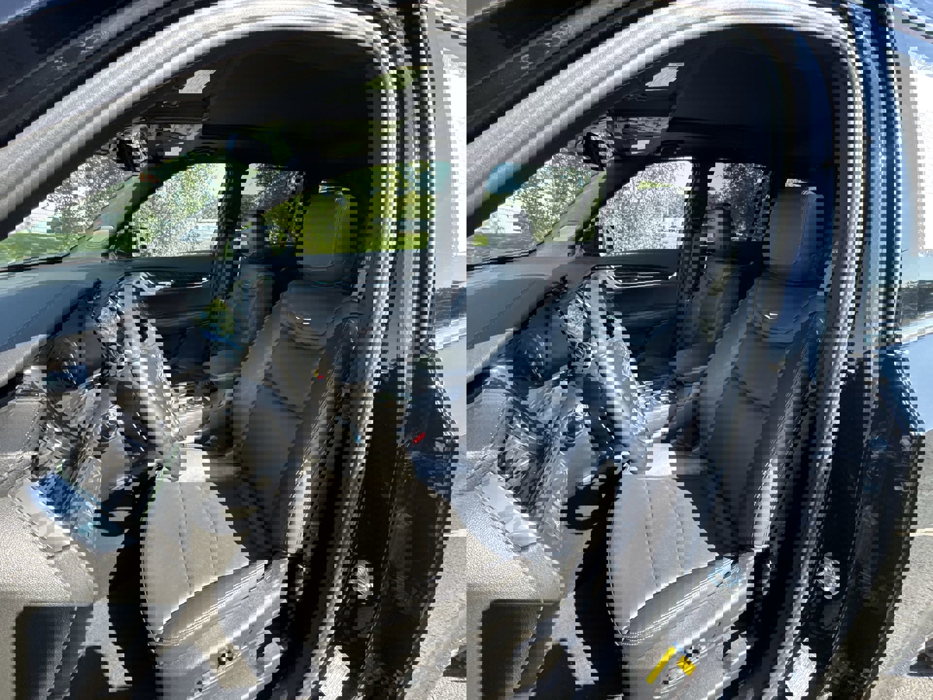 Certified 2025 Cadillac XT6 Premium Luxury image 11