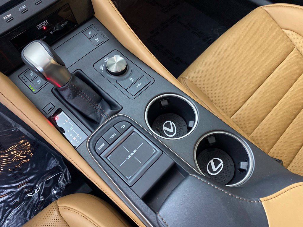 Used 2015 Lexus RC 350 w/ Luxury Package RWD image 20