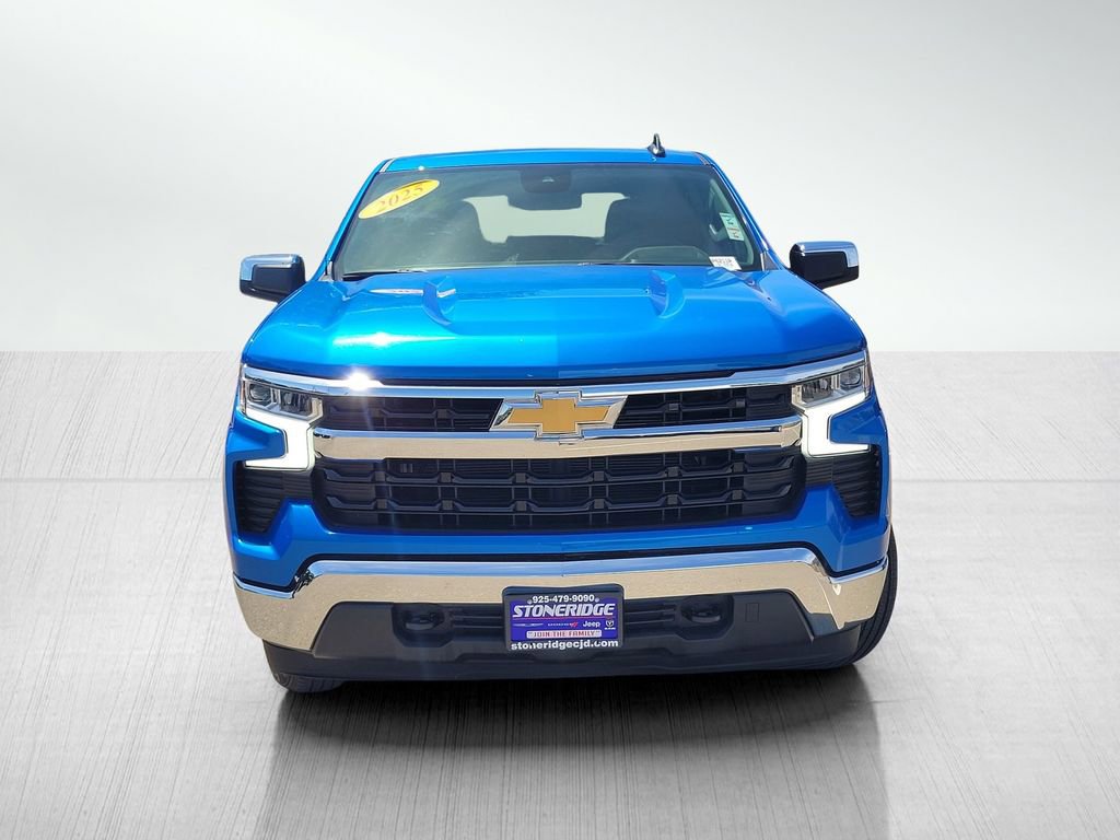 Used 2025 Chevrolet Silverado 1500 LT AWD/4WD image 2