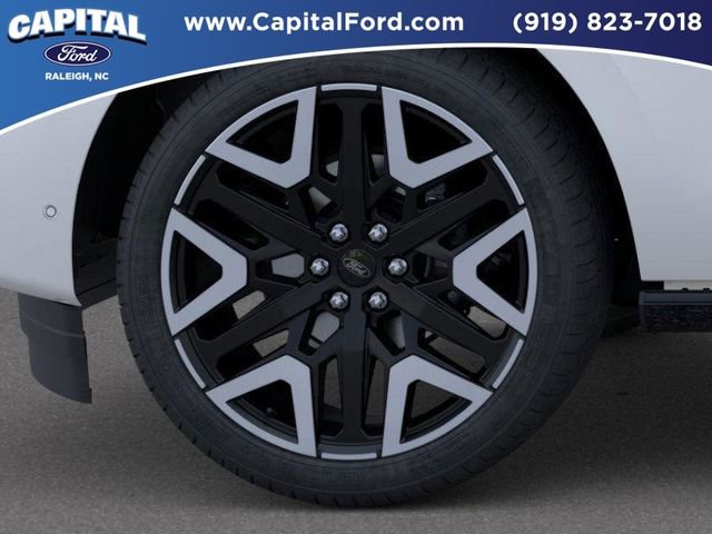 New 2025 Ford Expedition Max Platinum w/ Platinum Ultimate Package image 19