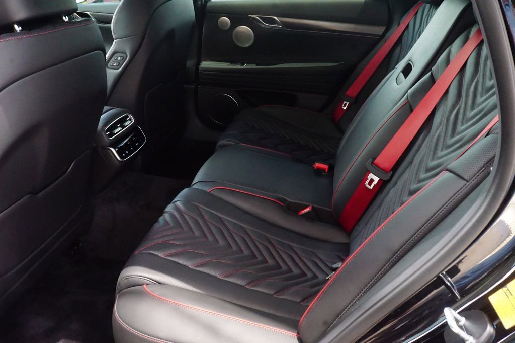 New 2025 Genesis G80 2.5T Sport Prestige image 15