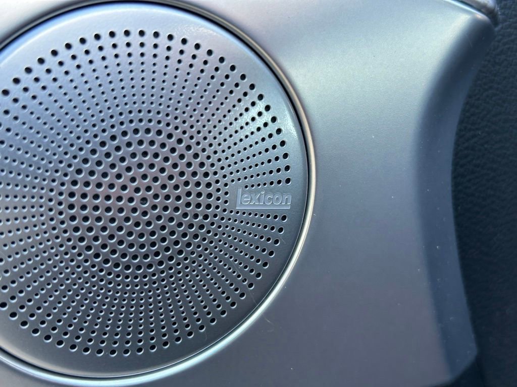 Used 2023 Genesis G70 3.3T w/ Sport Prestige Package image 30