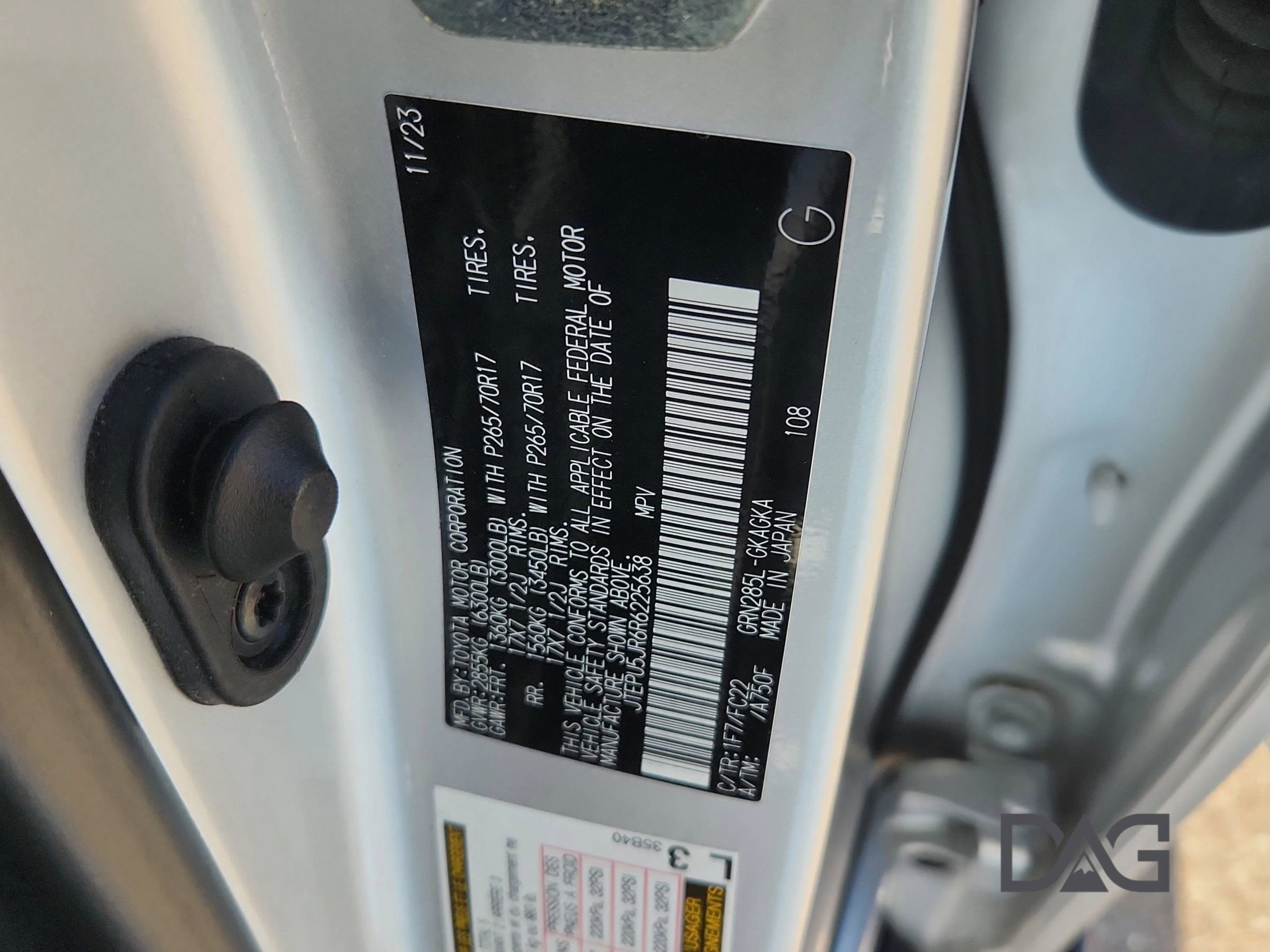 Used 2024 Toyota 4Runner TRD Off-Road image 30