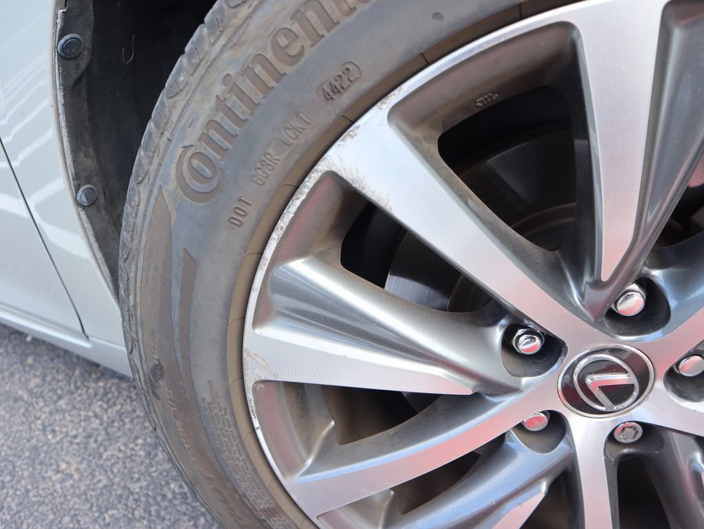 Used 2019 Lexus ES 300h w/ Premium Package FWD image 25