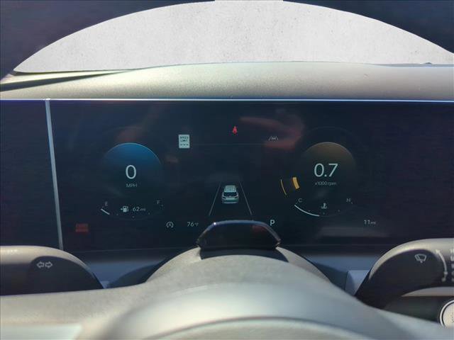 Certified 2025 Hyundai Tucson SEL image 11