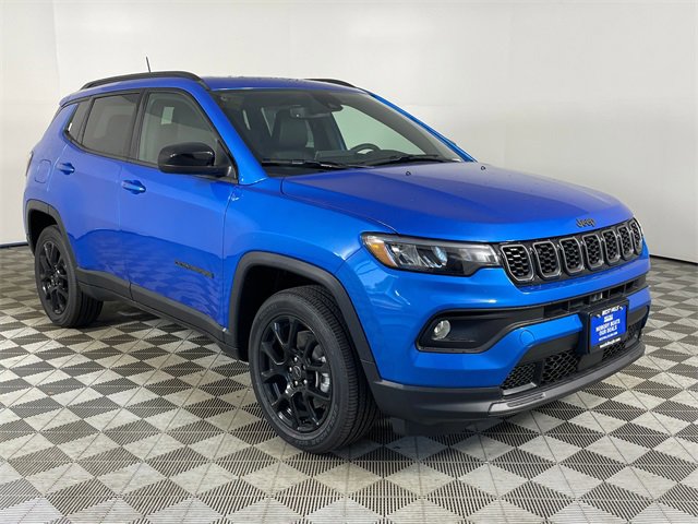 New 2025 Jeep Compass Latitude w/ Sun & Sound Group image 7