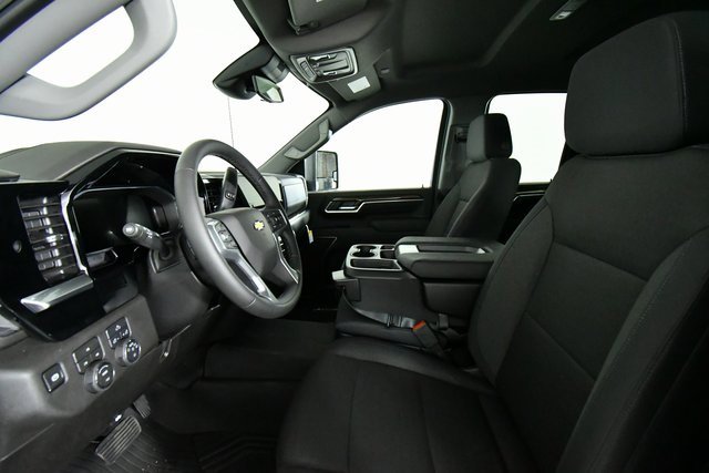 New 2026 Chevrolet Silverado 3500 LT w/ Convenience Package image 5