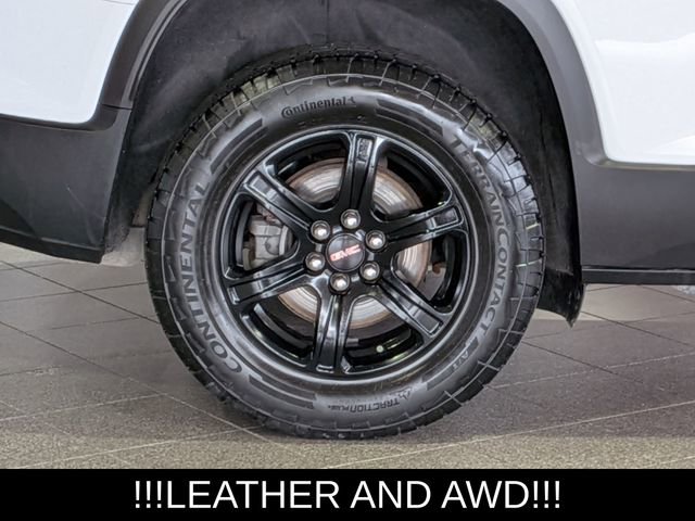 Used 2021 GMC Acadia AT4 w/ GMC Pro Grade Package AWD/4WD image 10