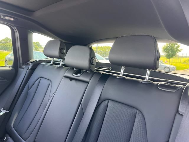 Used 2024 BMW X3 sDrive30i w/ M Sport Package RWD image 19