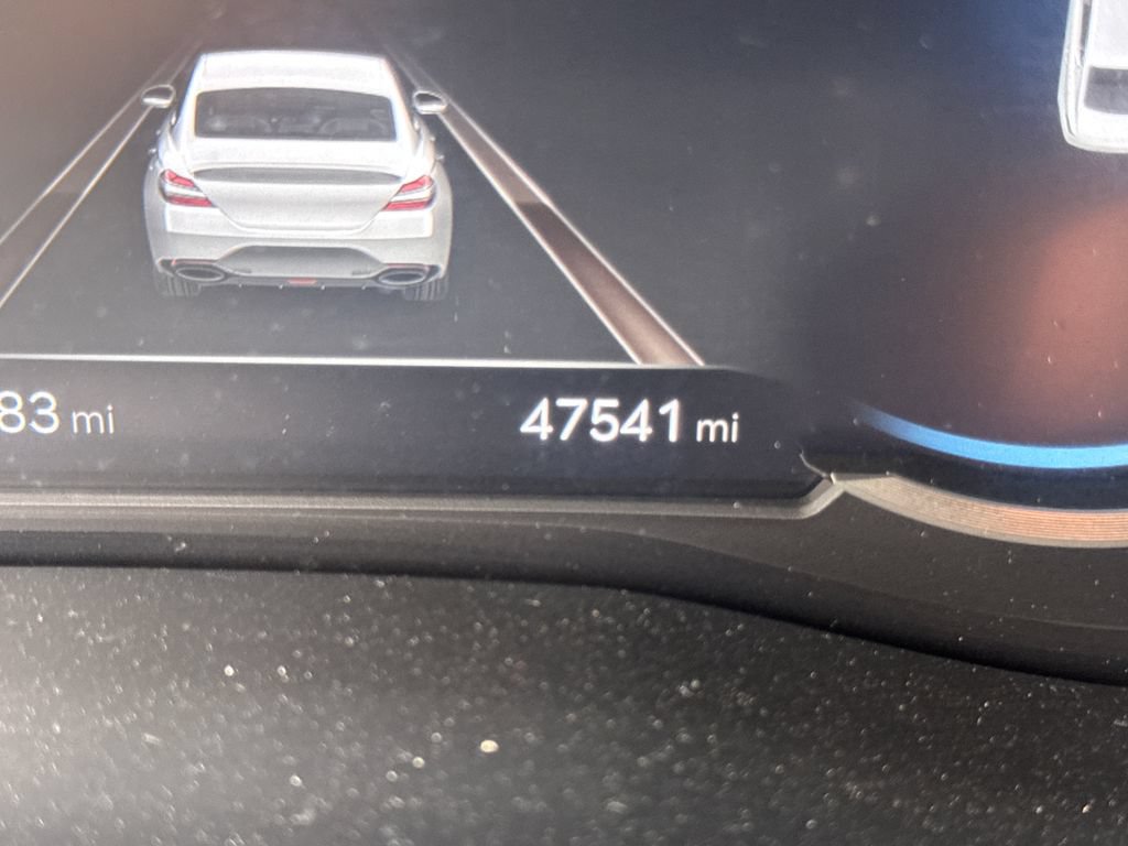 Used 2023 Genesis G70 2.0T RWD image 21