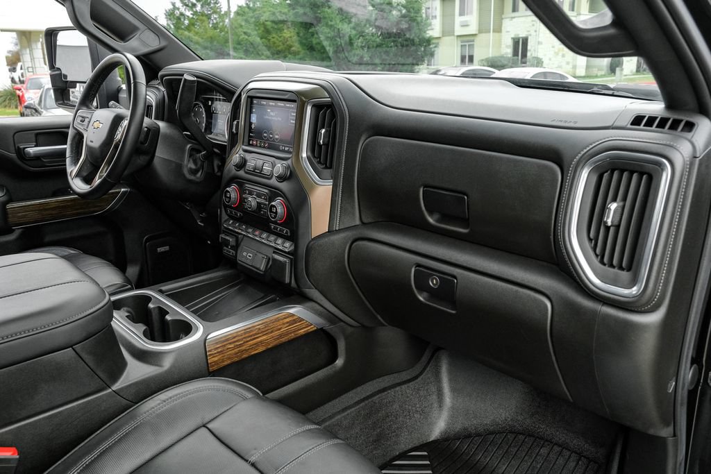 Used 2023 Chevrolet Silverado 3500 High Country w/ Z71 Off-Road Package AWD/4WD image 10