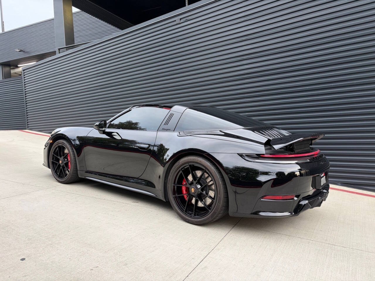 Used 2025 Porsche 911 Targa 4 GTS AWD/4WD image 9