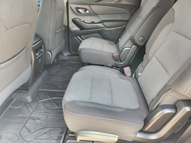 Used 2023 Chevrolet Traverse LT FWD image 29