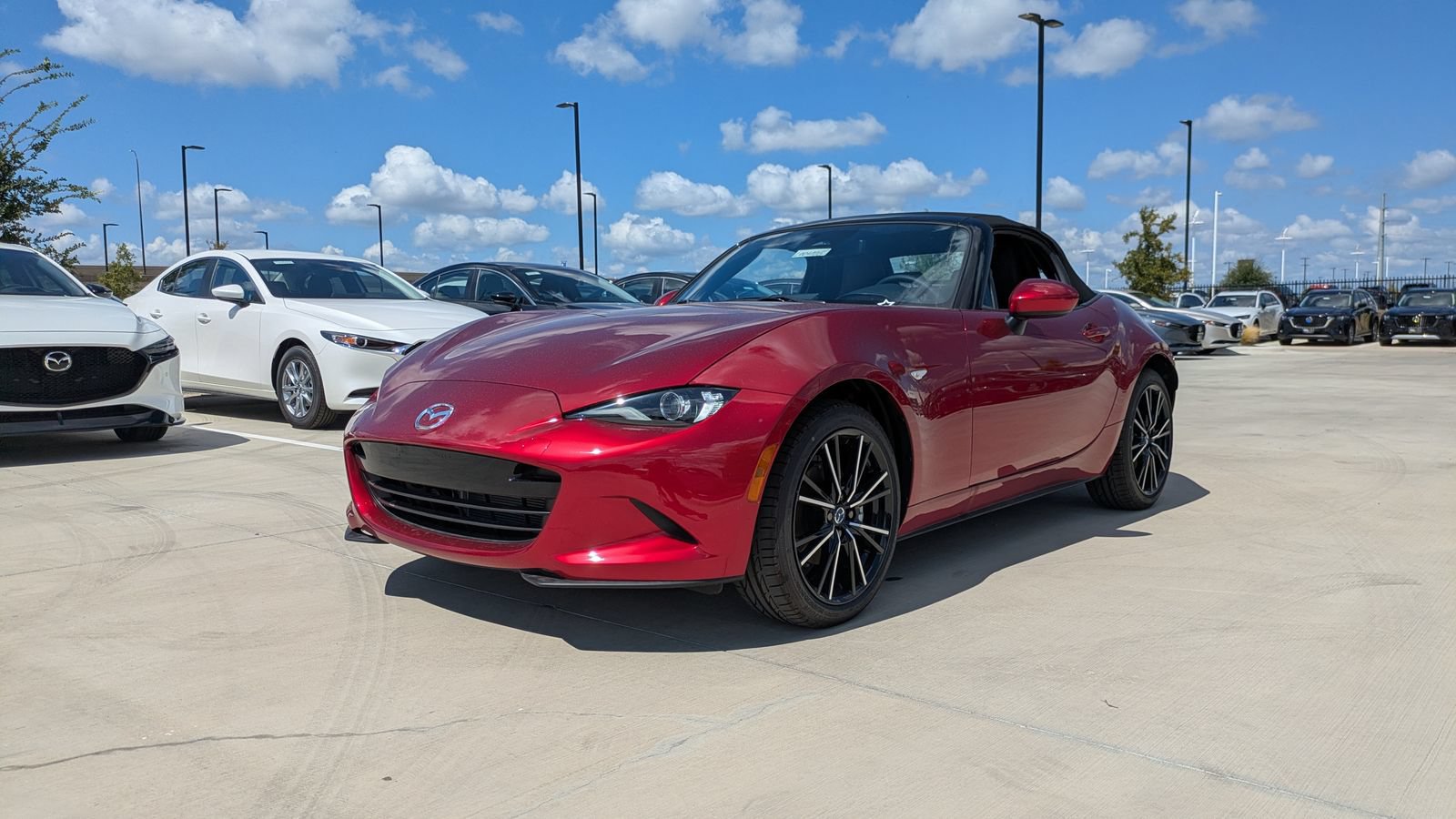 New 2026 MAZDA MX-5 Miata Grand Touring RWD image 1