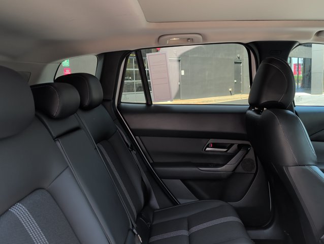 Used 2024 MAZDA CX-50 AWD 2.5 S w/ Premium Package image 24