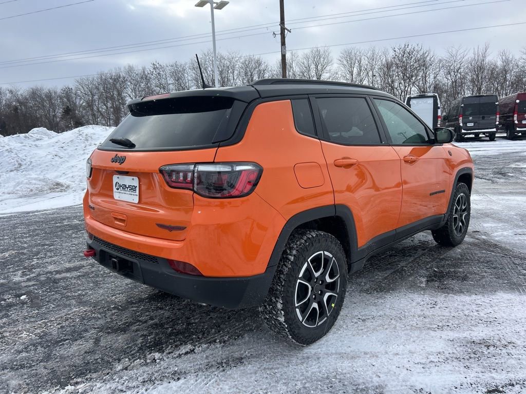 New 2026 Jeep Compass Trailhawk w/ Sun, Sound & Navigation Group image 7