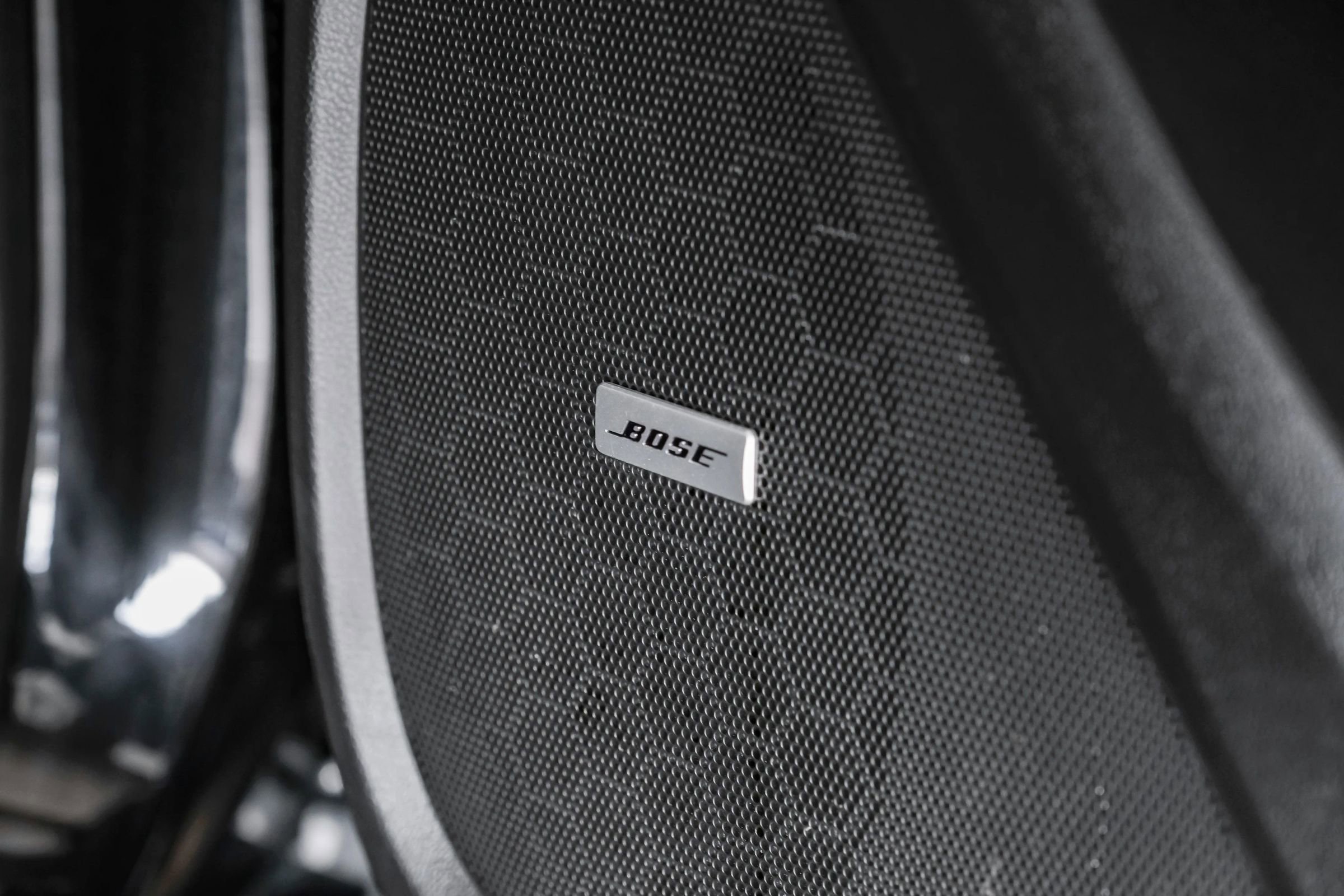 Used 2022 Chevrolet Traverse Premier w/ Redline Edition FWD image 57