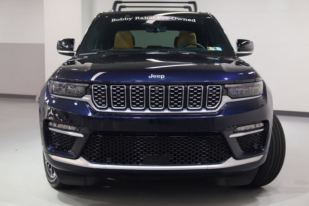 Used 2024 Jeep Grand Cherokee Summit AWD/4WD image 8