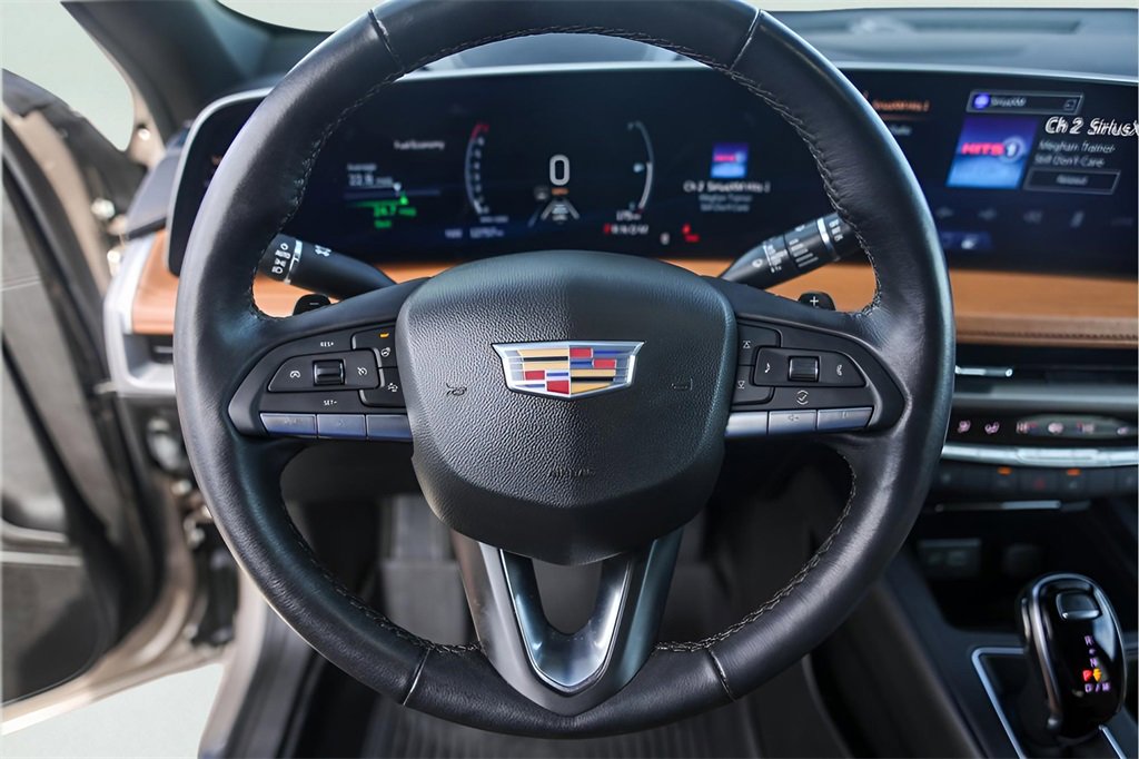 Used 2024 Cadillac XT4 Premium Luxury w/ Active Safety Package image 15