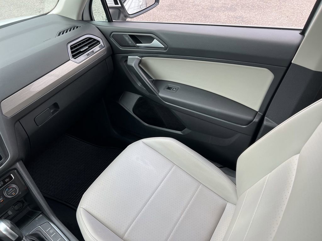Certified 2021 Volkswagen Tiguan SE AWD/4WD image 26