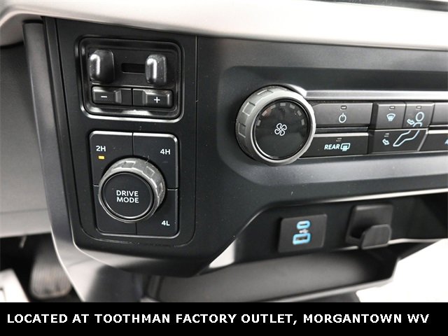 Used 2023 Ford F150 XLT w/ Trailer Tow Package image 16