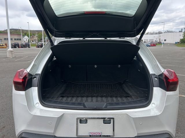 Used 2024 Lexus UX 250h AWD w/ Premium Package image 31