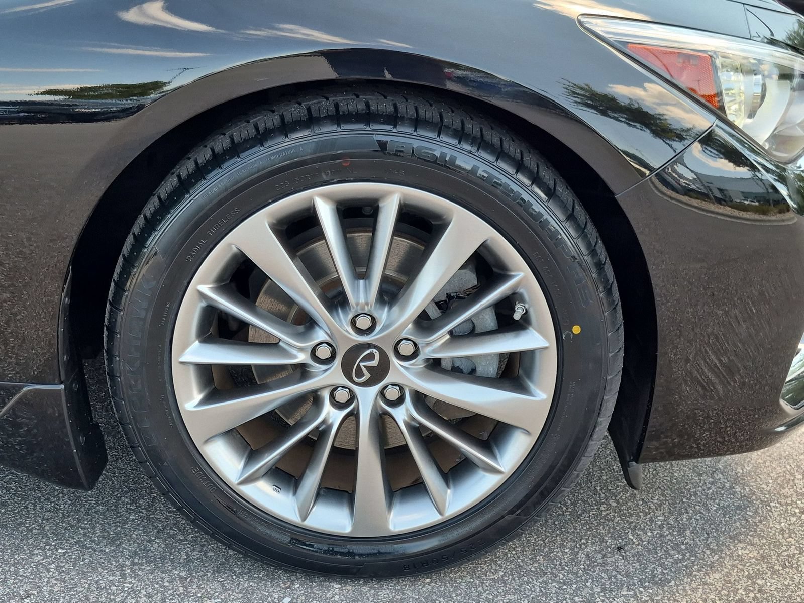 Used 2023 INFINITI Q50 Luxe w/ Cargo Package RWD image 10