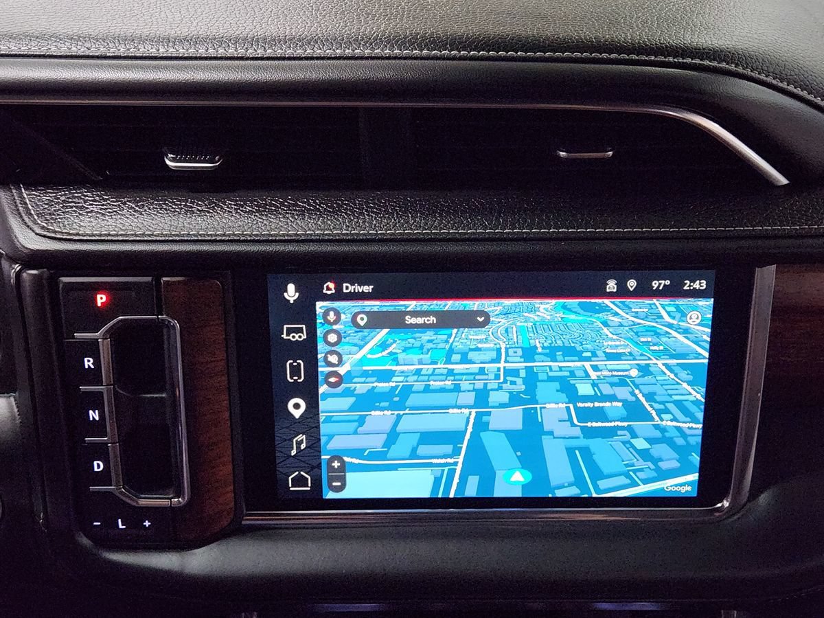 Used 2023 GMC Yukon Denali Ultimate AWD/4WD image 37