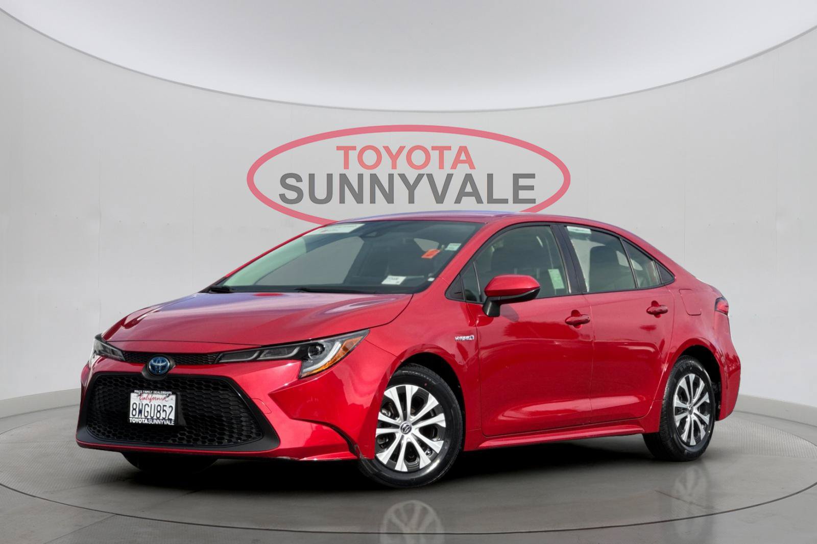 Certified 2021 Toyota Corolla LE FWD image 2