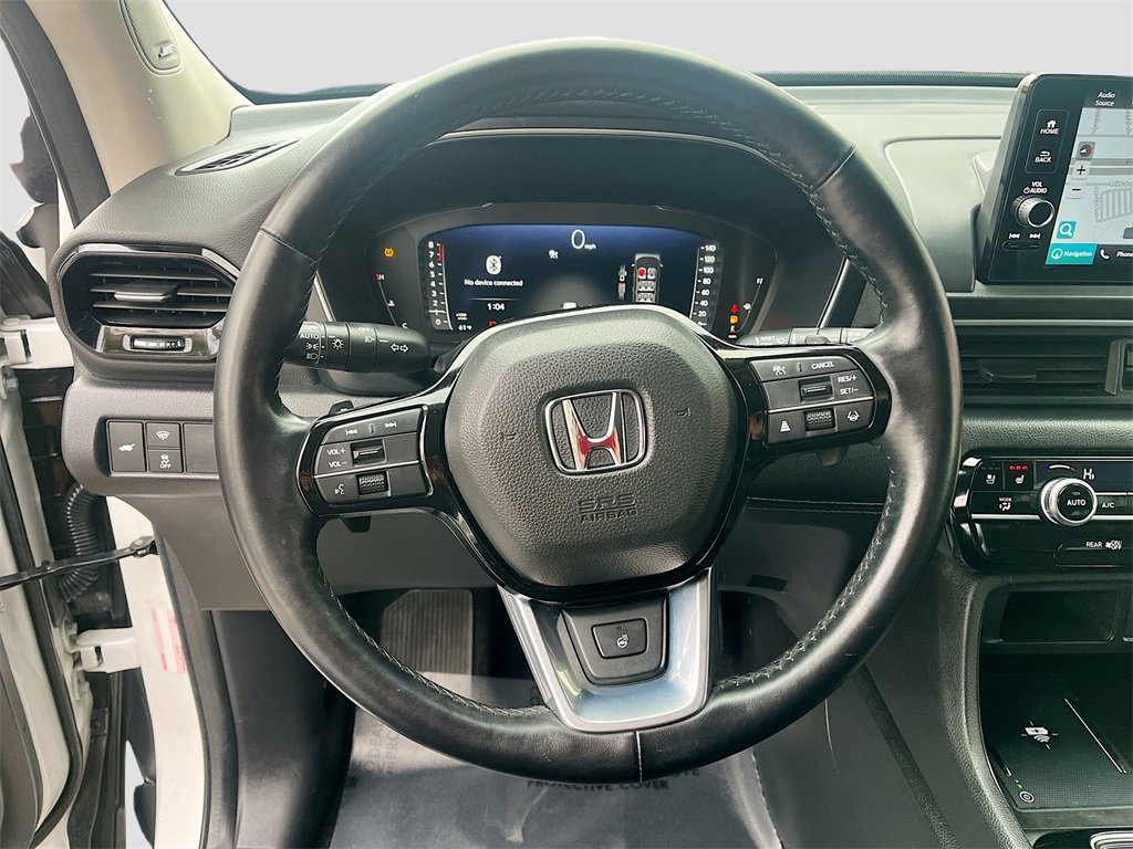 Used 2023 Honda Pilot Elite image 11
