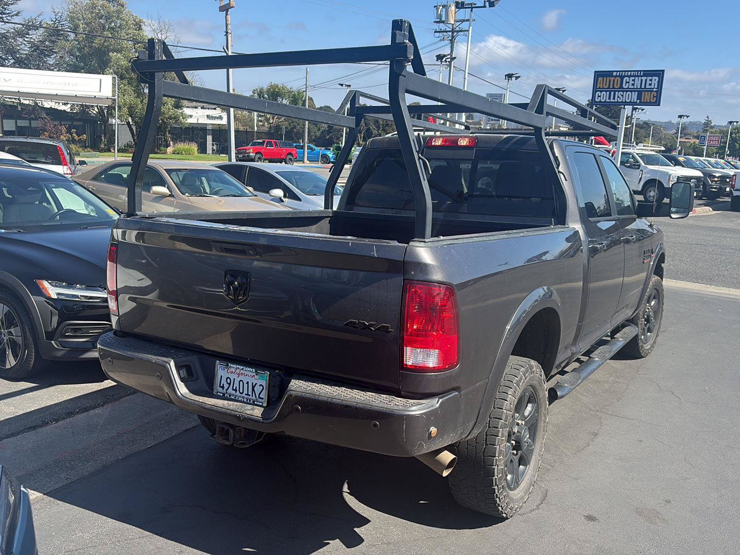 Used 2018 RAM 2500 Big Horn w/ Sport Appearance Group AWD/4WD image 3