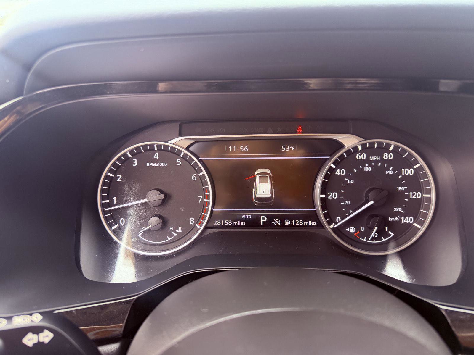 Used 2024 Nissan Pathfinder SL AWD/4WD image 18