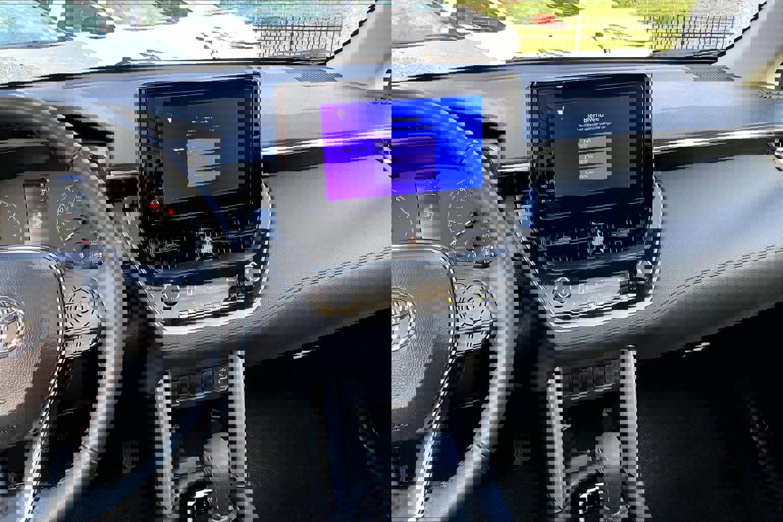 Certified 2024 Toyota Corolla Cross LE w/ Moonroof Package image 7