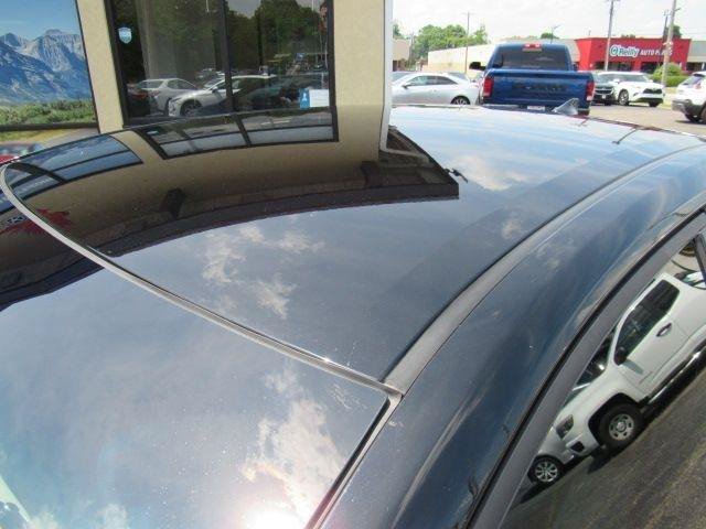 Used 2025 Toyota Corolla LE FWD image 9