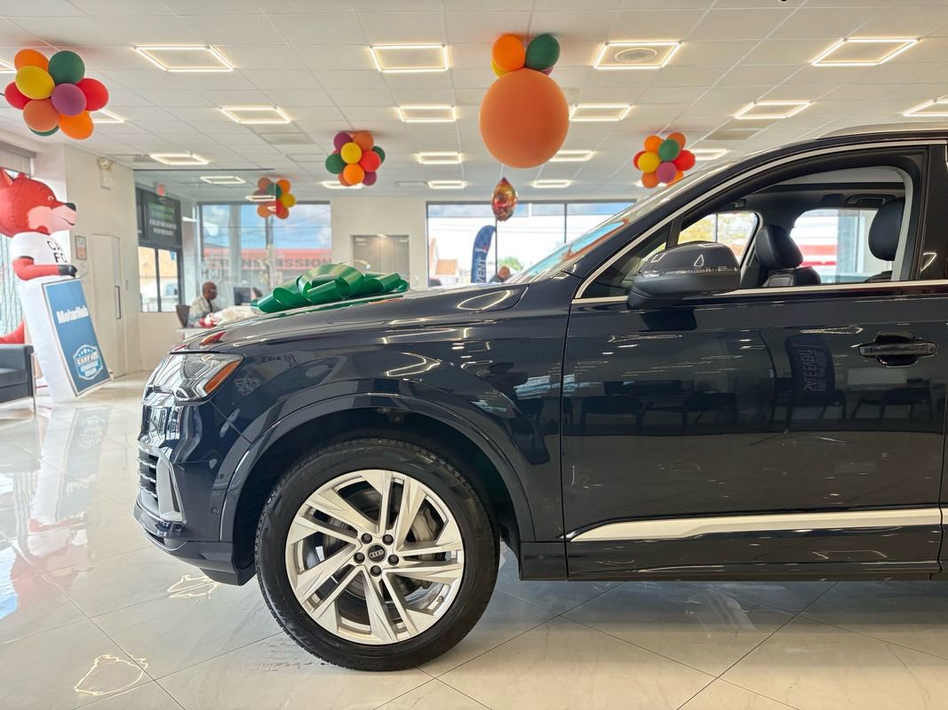 Used 2024 Audi Q7 3.0T Premium Plus image 6